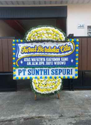 Papan Bunga Duka di Ketileng