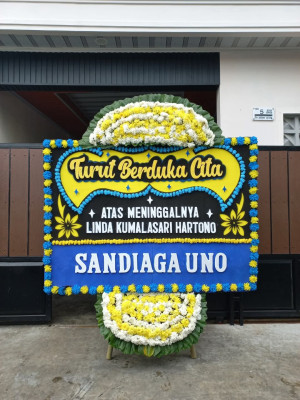 Papan Bunga Duka di Ketileng